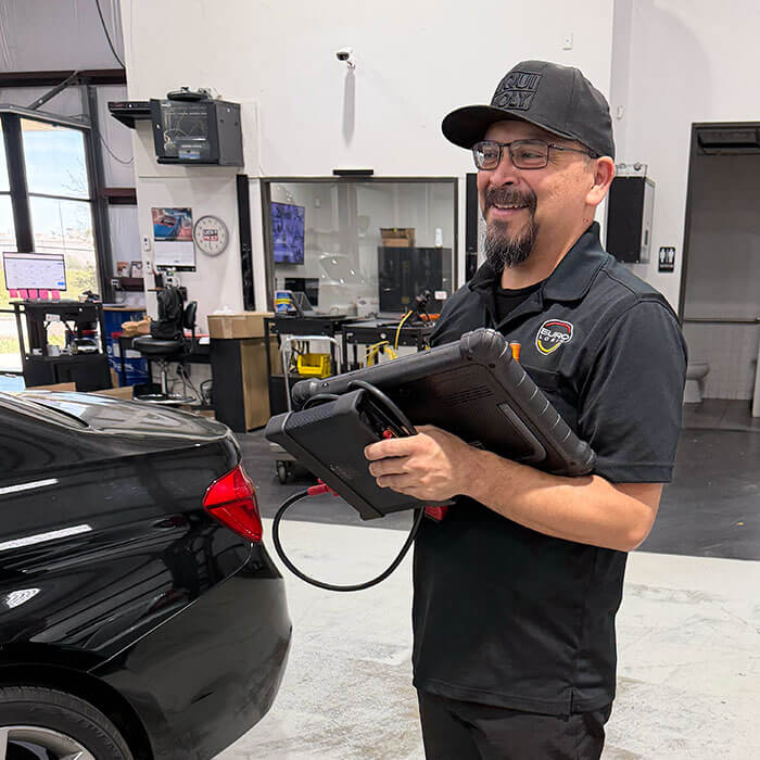 dealer trained technicians 01.jpg